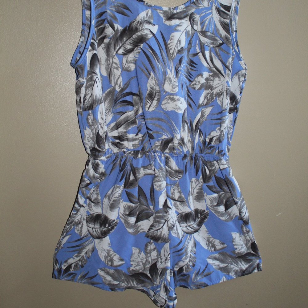 Modlook 29: Blue Floral Romper